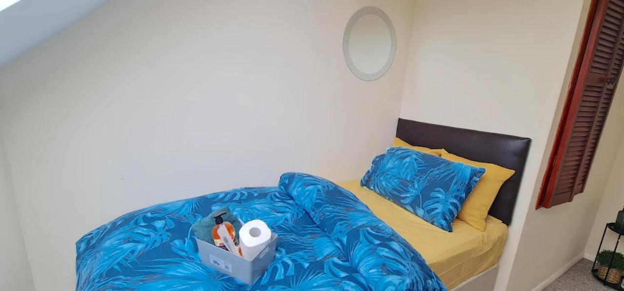 Move Inn Estates - Multiple Rooms Λονδίνο Εξωτερικό φωτογραφία